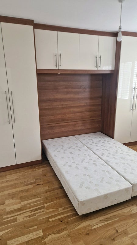 Room Sunnydene Road in Greater London