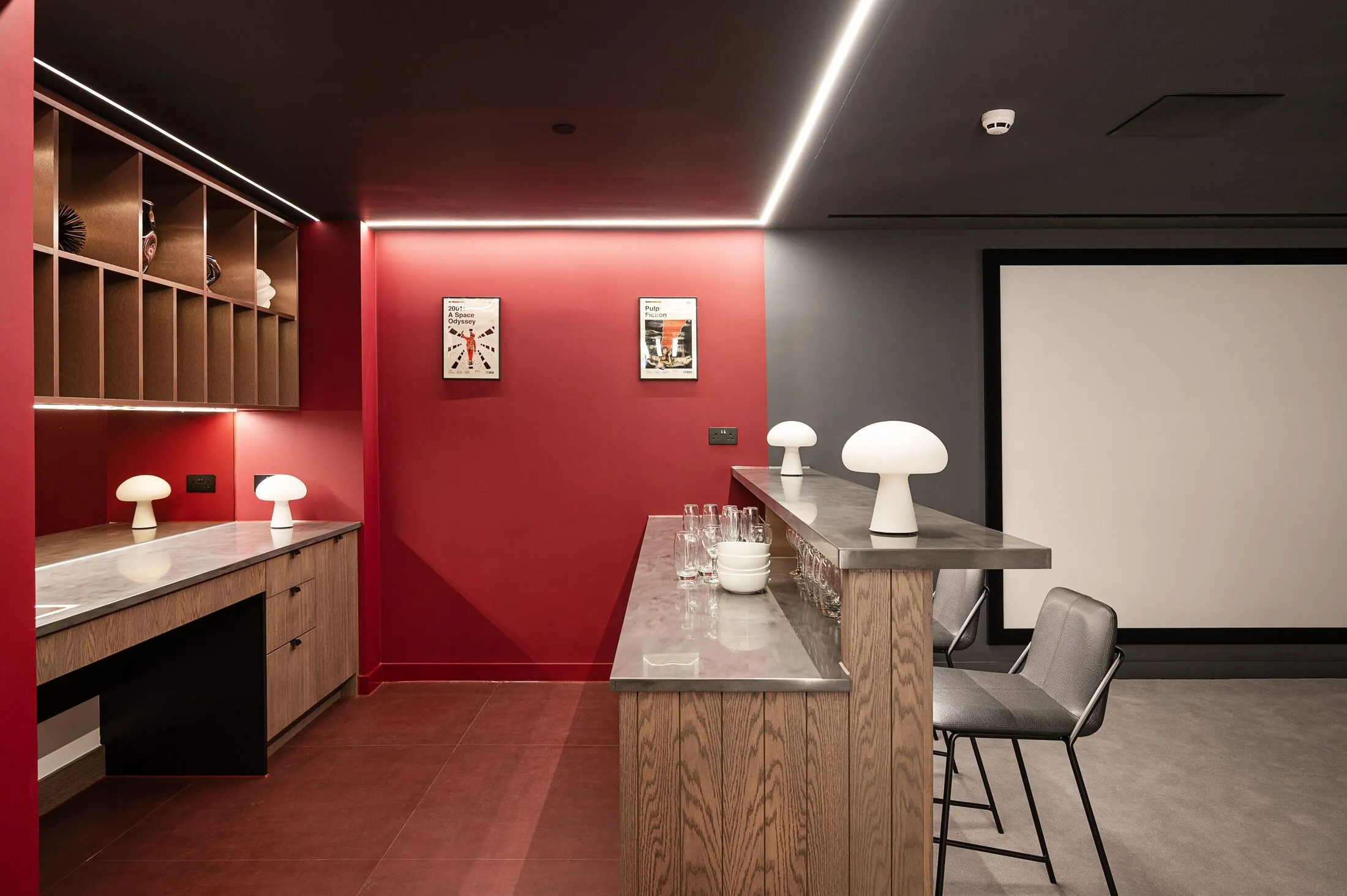 Flat Cherry Park Lane in Greater London