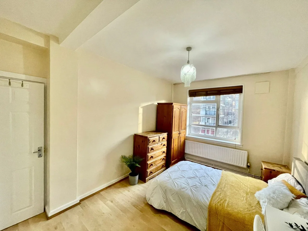 Room Murray Grove in Greater London