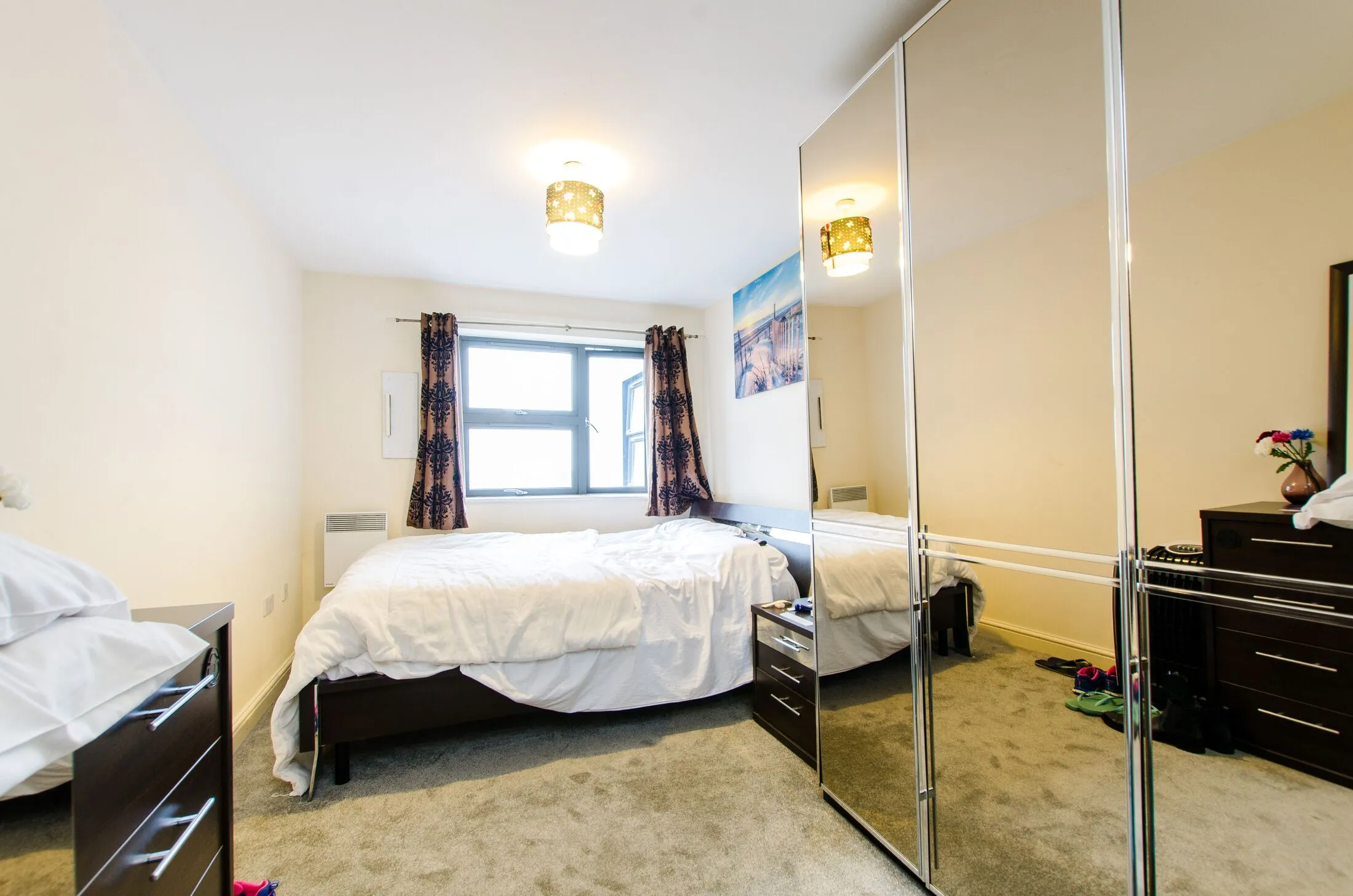 Flat Maltings Close in Greater London