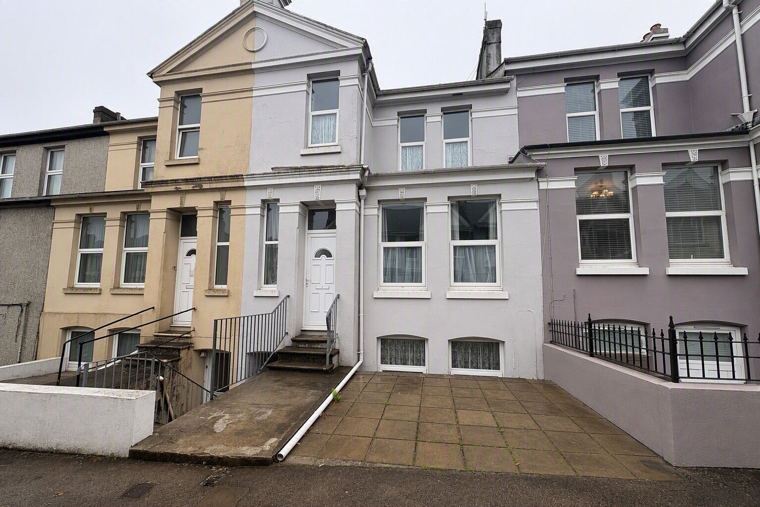 Flat Mount Gould Road in Plymouth