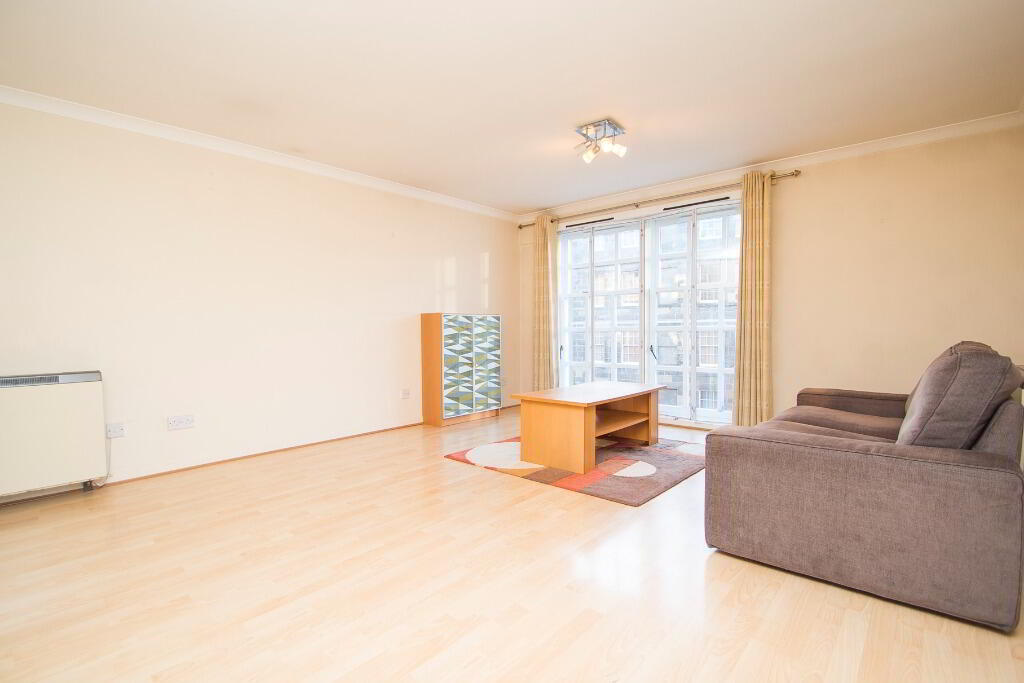 Flat New Mart Road in City of Edinburgh