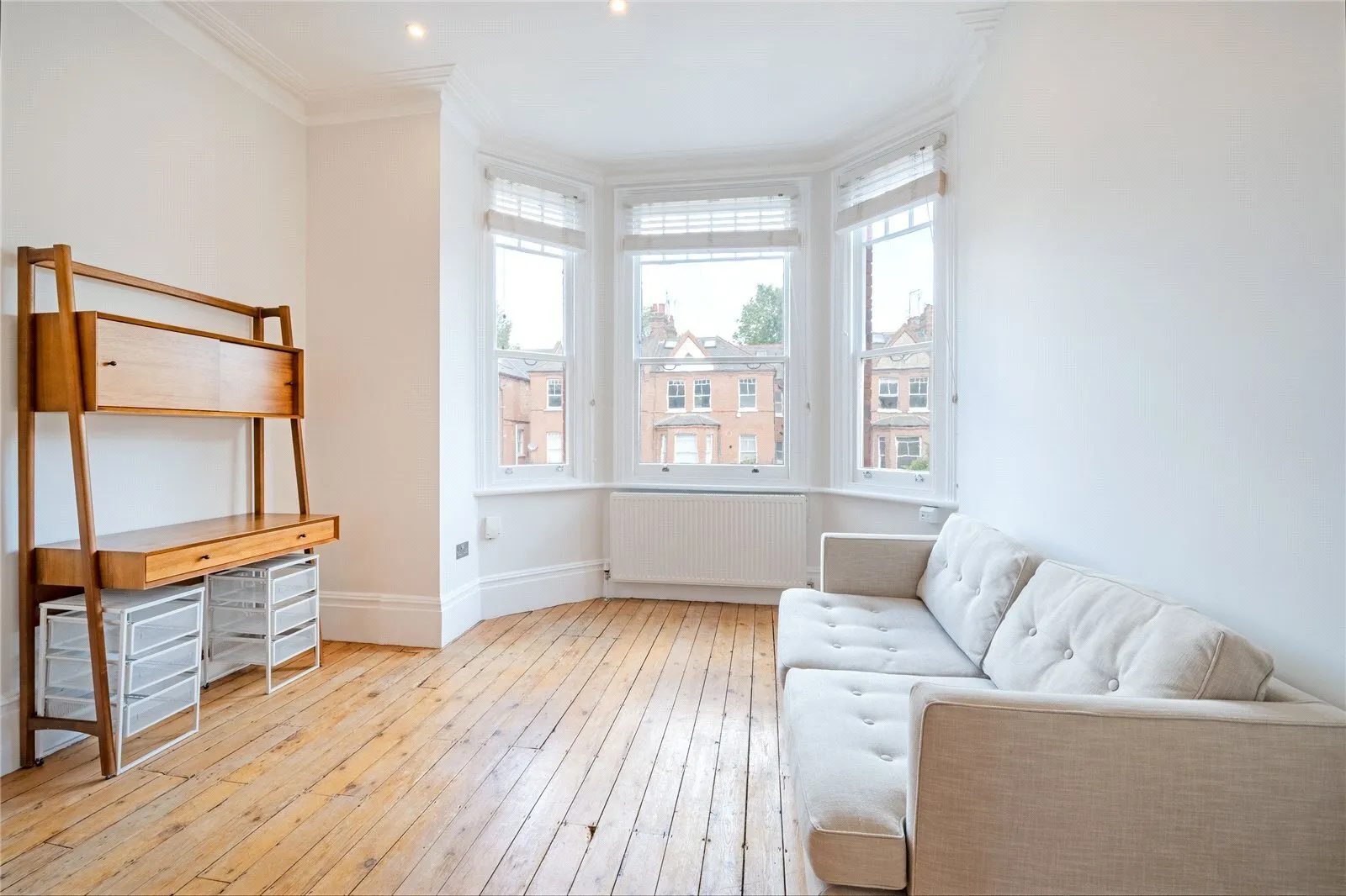 Flat Goldhurst Terrace in Greater London