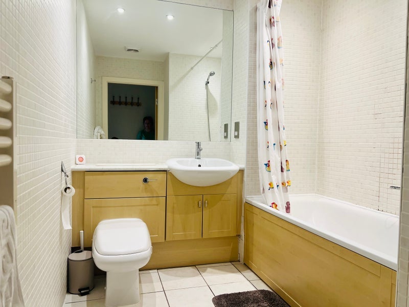 Room Central Wharf in Salford