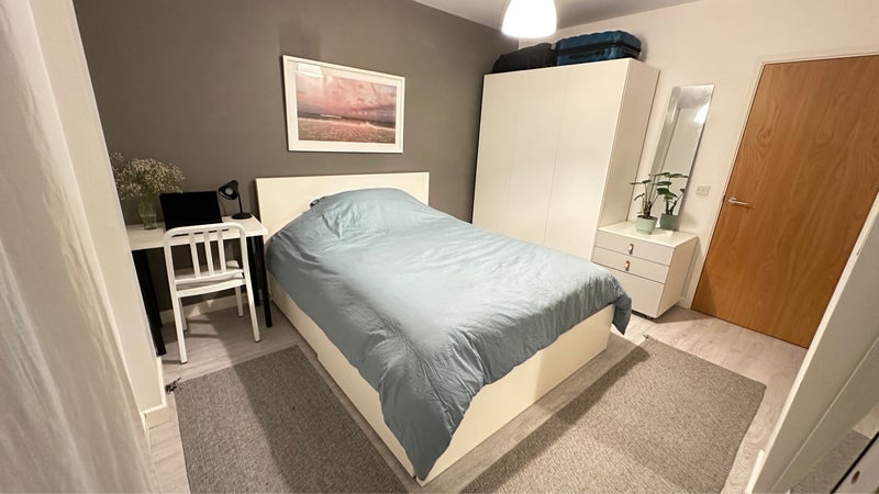 Room Acton Mews in Greater London