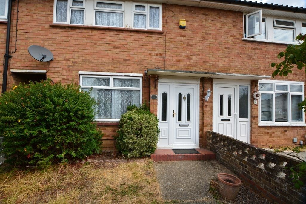 House Gosling Road in Slough