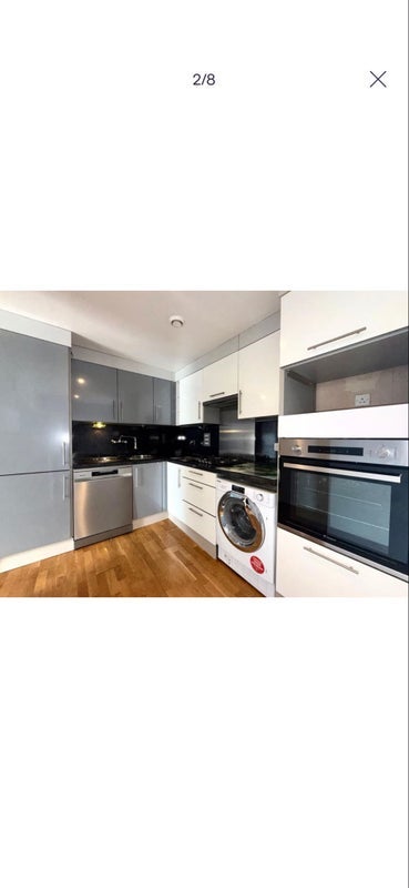 Room Dukes Way in Greater London