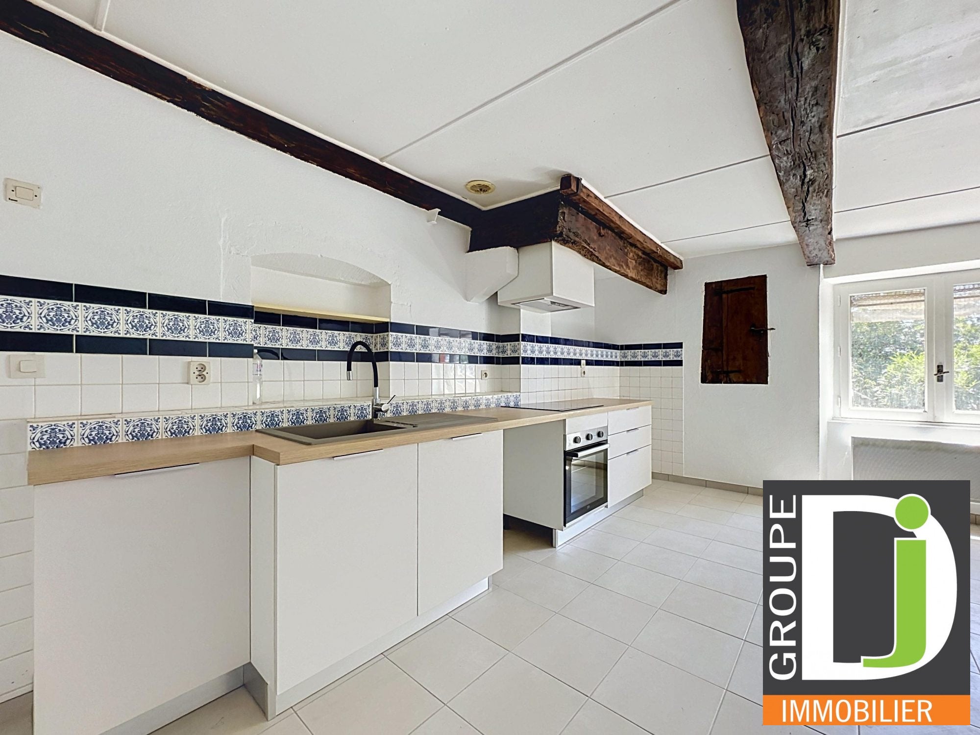 House Route de Montmeyran in La Baume-Cornillane