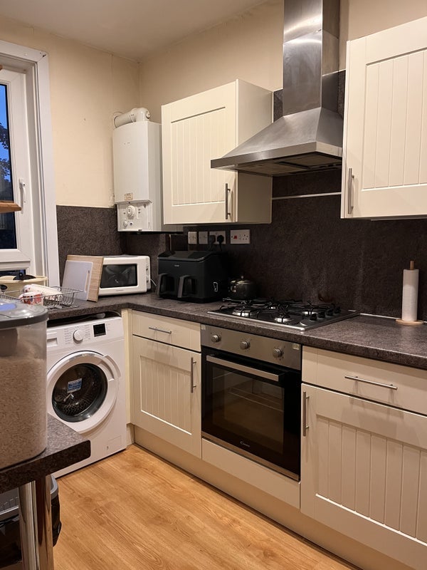 Flat Prestonfield Terrace in City of Edinburgh