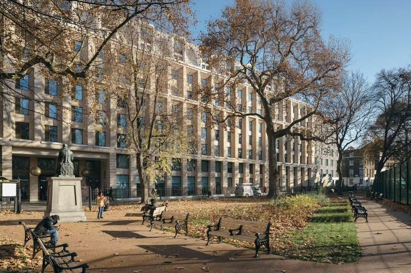 Room Sandwich Street in Greater London
