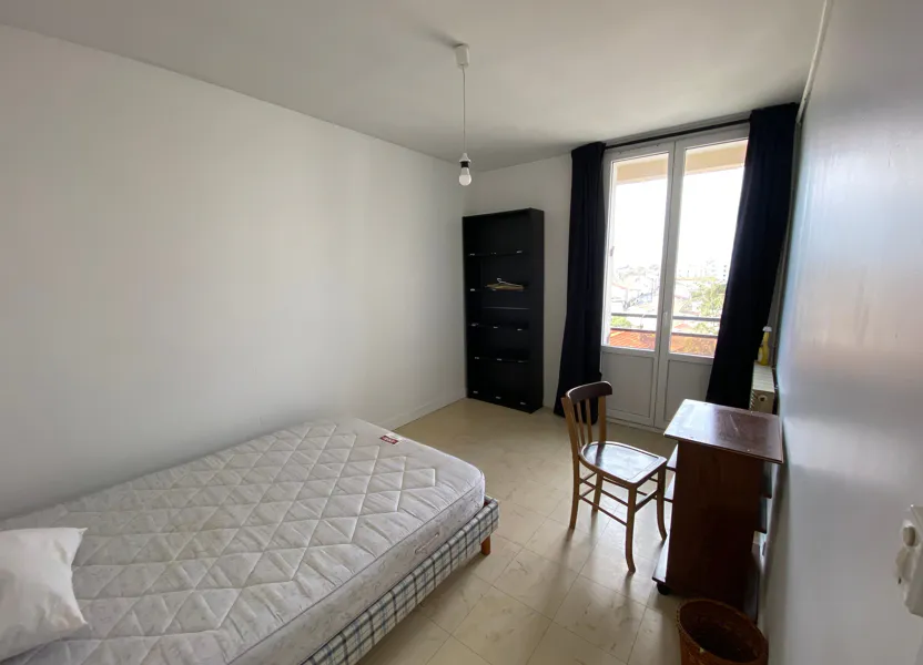 Flat Rue Oscar et Jean Auriac in Bordeaux