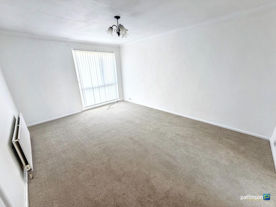 Flat Newbiggin Road in Ashington