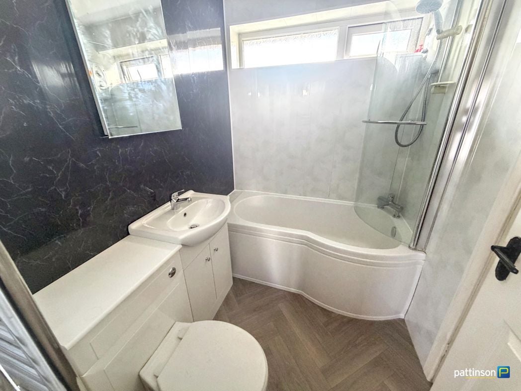 Flat Newbiggin Road in Ashington
