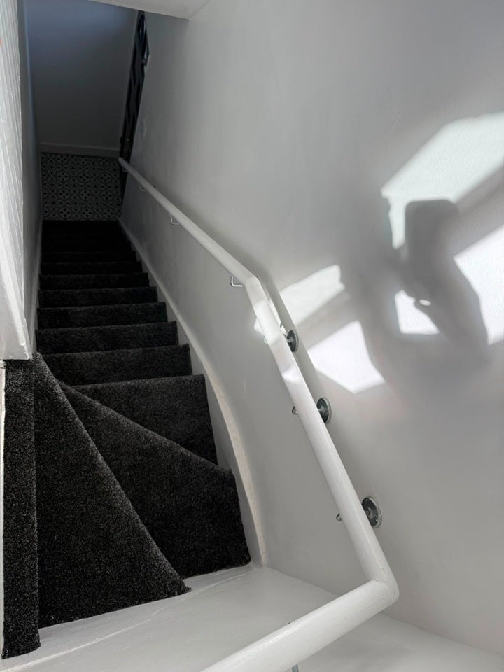 Flat Burford Road in Greater London