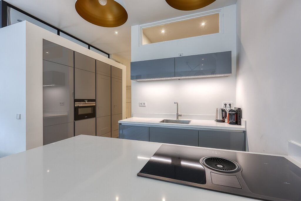 Appartement Witte de Withstraat 8