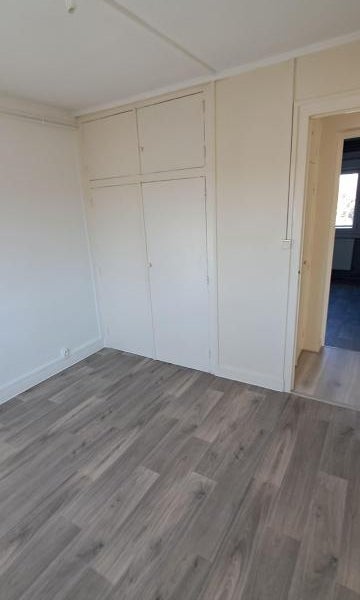 Appartement Place Raymond Barbé à Charvieu-Chavagneux