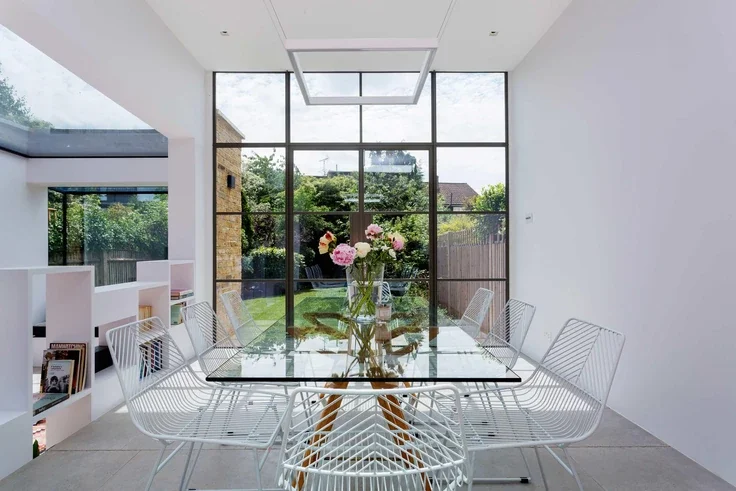 House Gerard Road in Greater London