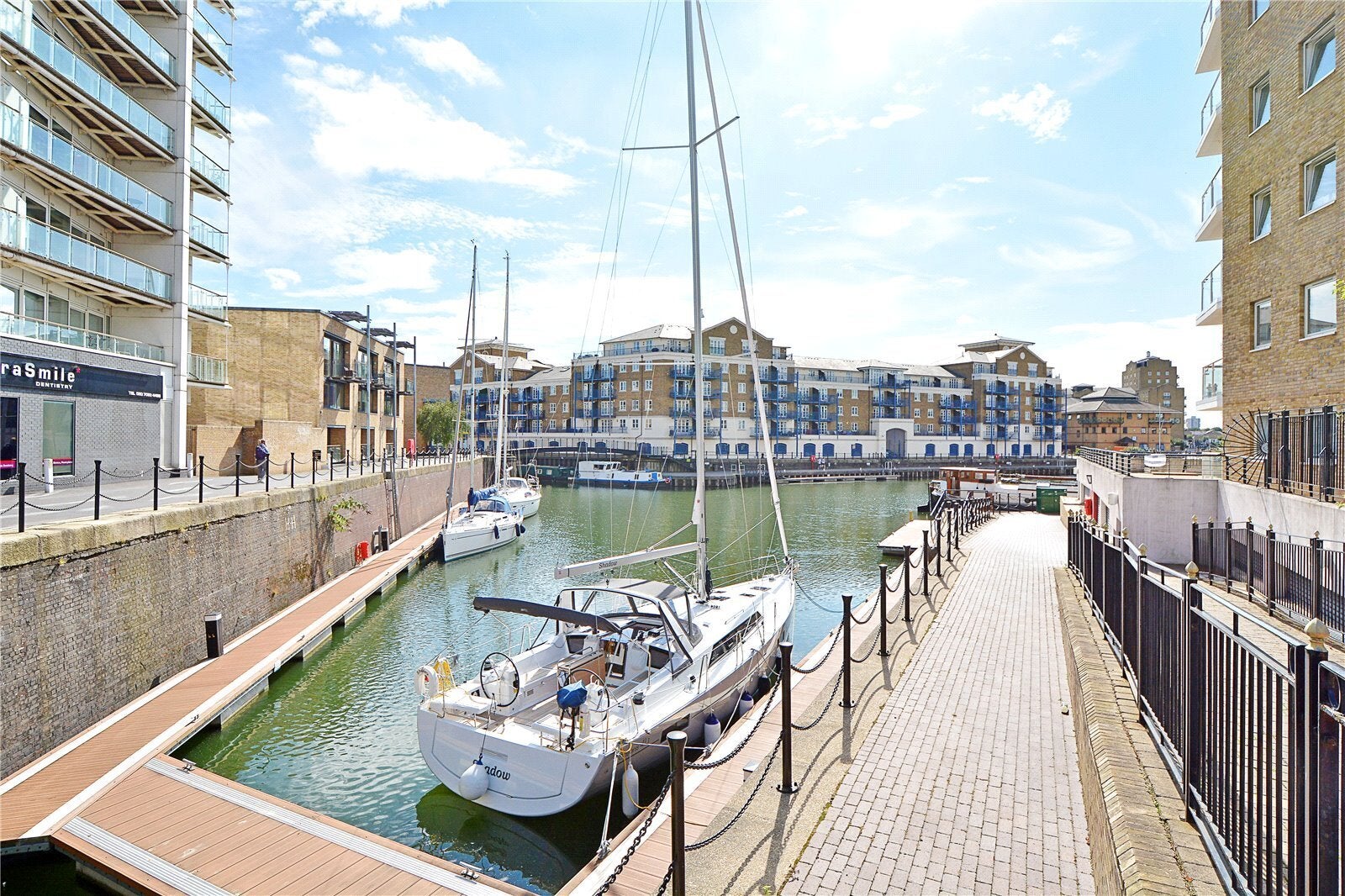 House Basin Approach in Greater London
