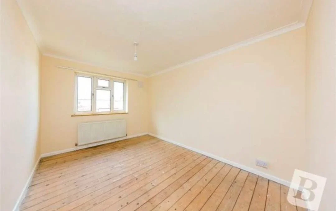 Room Bosworth Road in Greater London
