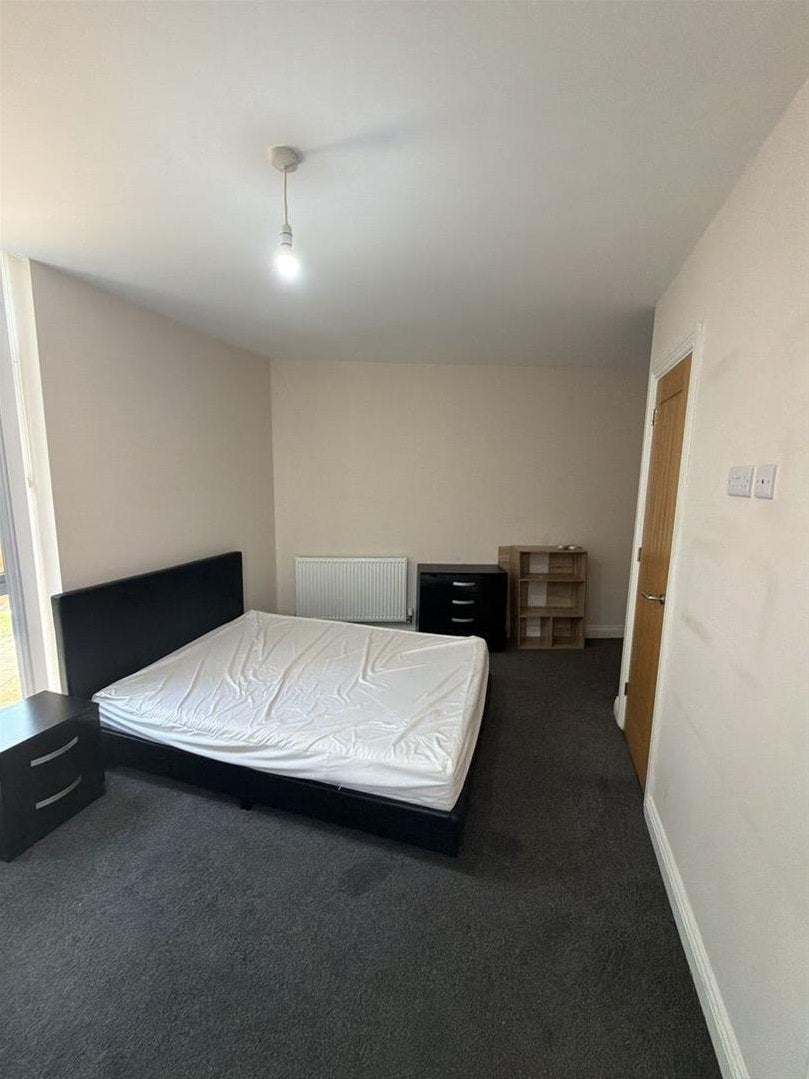 Room New Street in Leicester