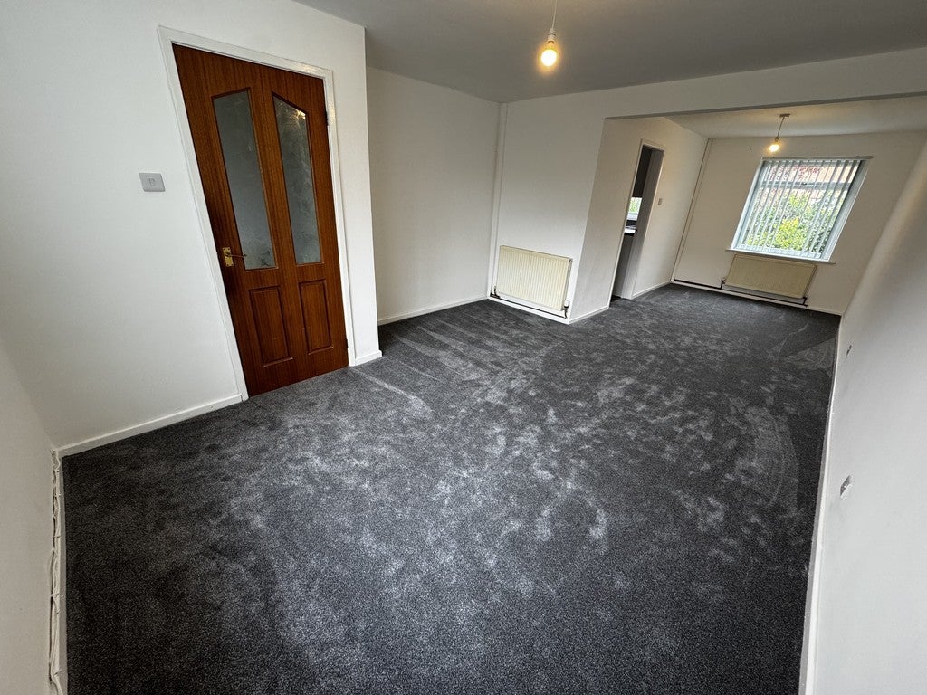 House Devon Close in Bolton