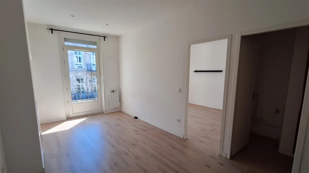 Flat Rue Garat in Bordeaux