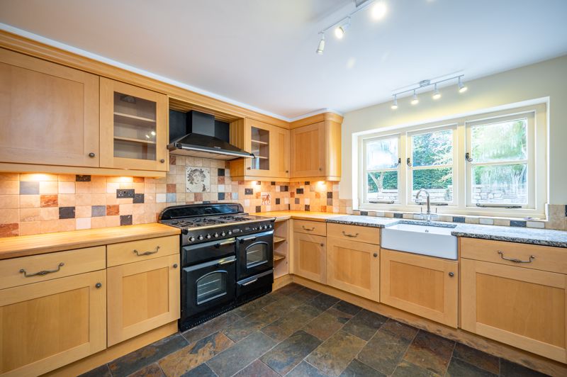 House Greystones Crescent in Llantilio Pertholey