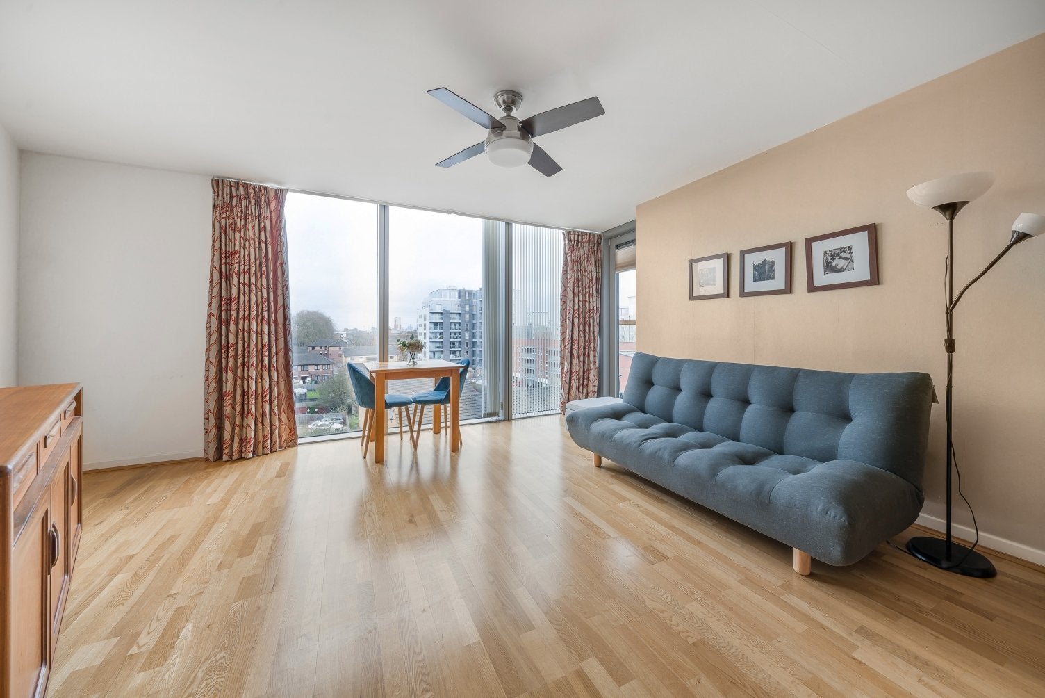 Flat Copperas Street in Greater London