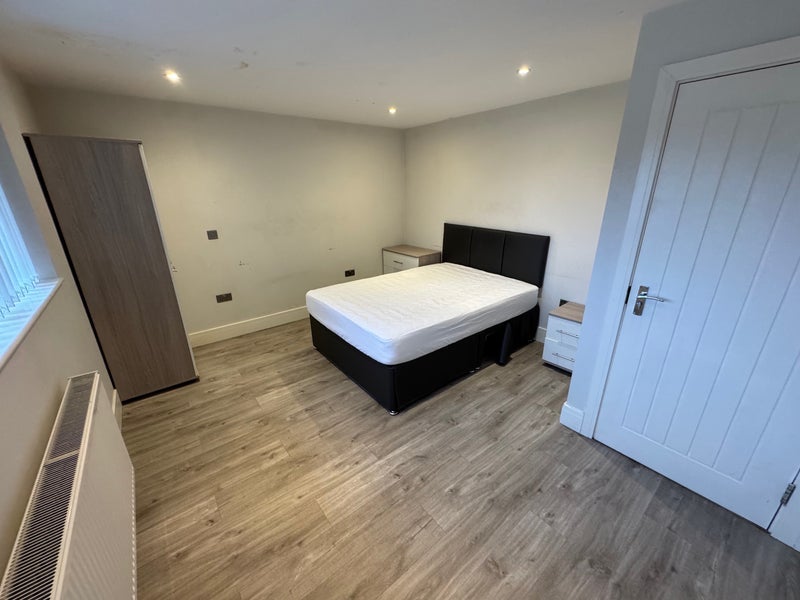Room Springfield Close in Epping Forest