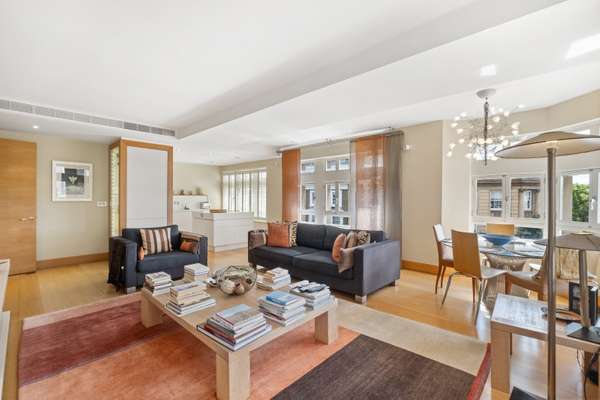 Flat Westbourne Grove in City of Westminster