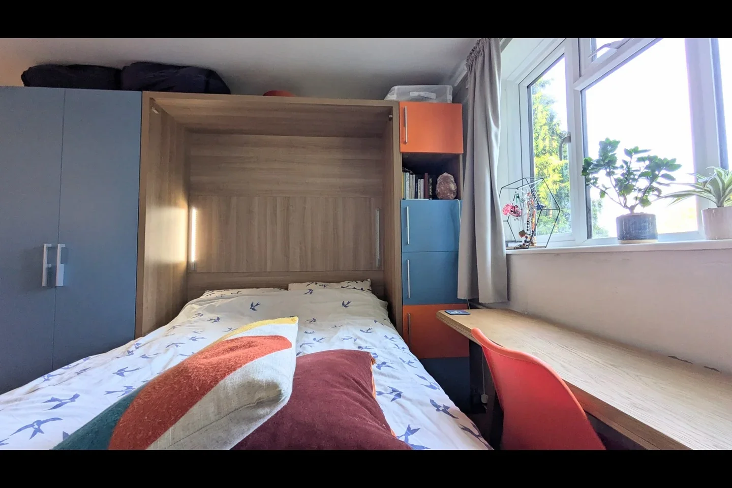 Flat Dryburgh Road in Greater London