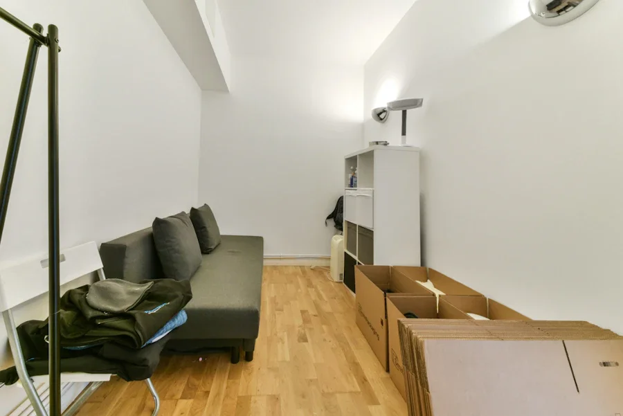 Flat Kingsland Road in Greater London