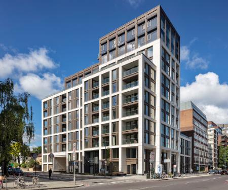 Flat Upper Richmond Road in Greater London