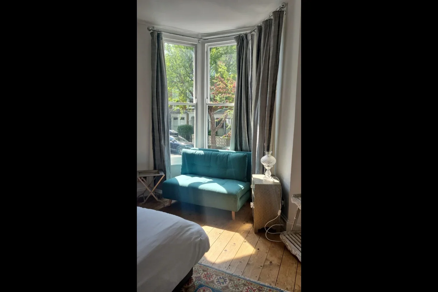 Room Sigdon Road in Greater London