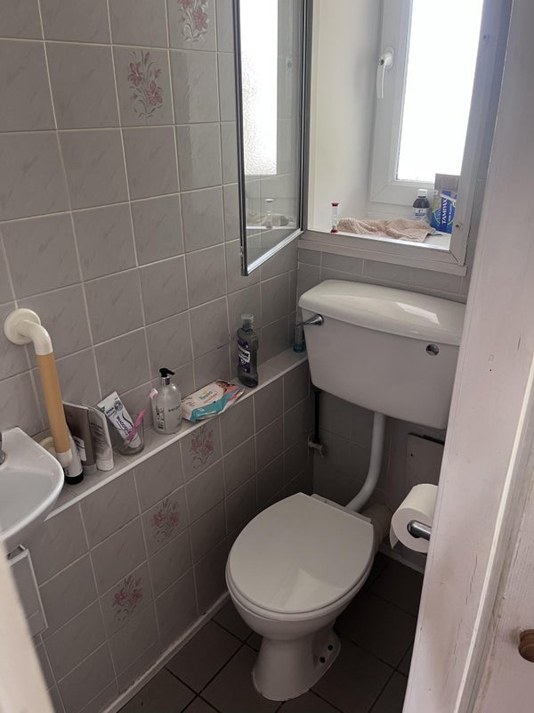 Room Vernon Road in Greater London