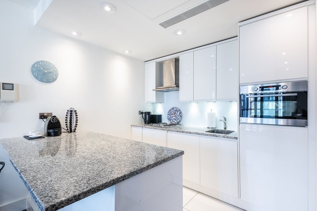 Flat Praed Street in City of Westminster