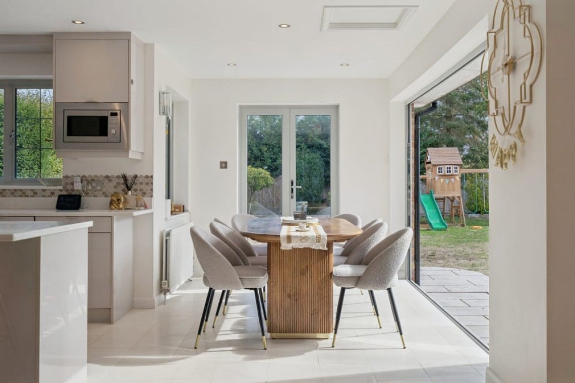 House Beaconsfield Road in Farnham Royal