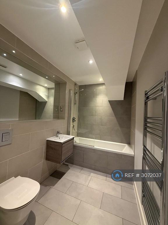 Flat Rodwell Close in Greater London