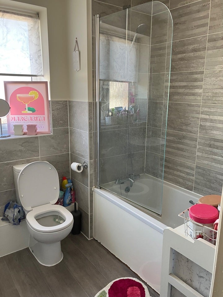 Room Hardy Road in Dacorum