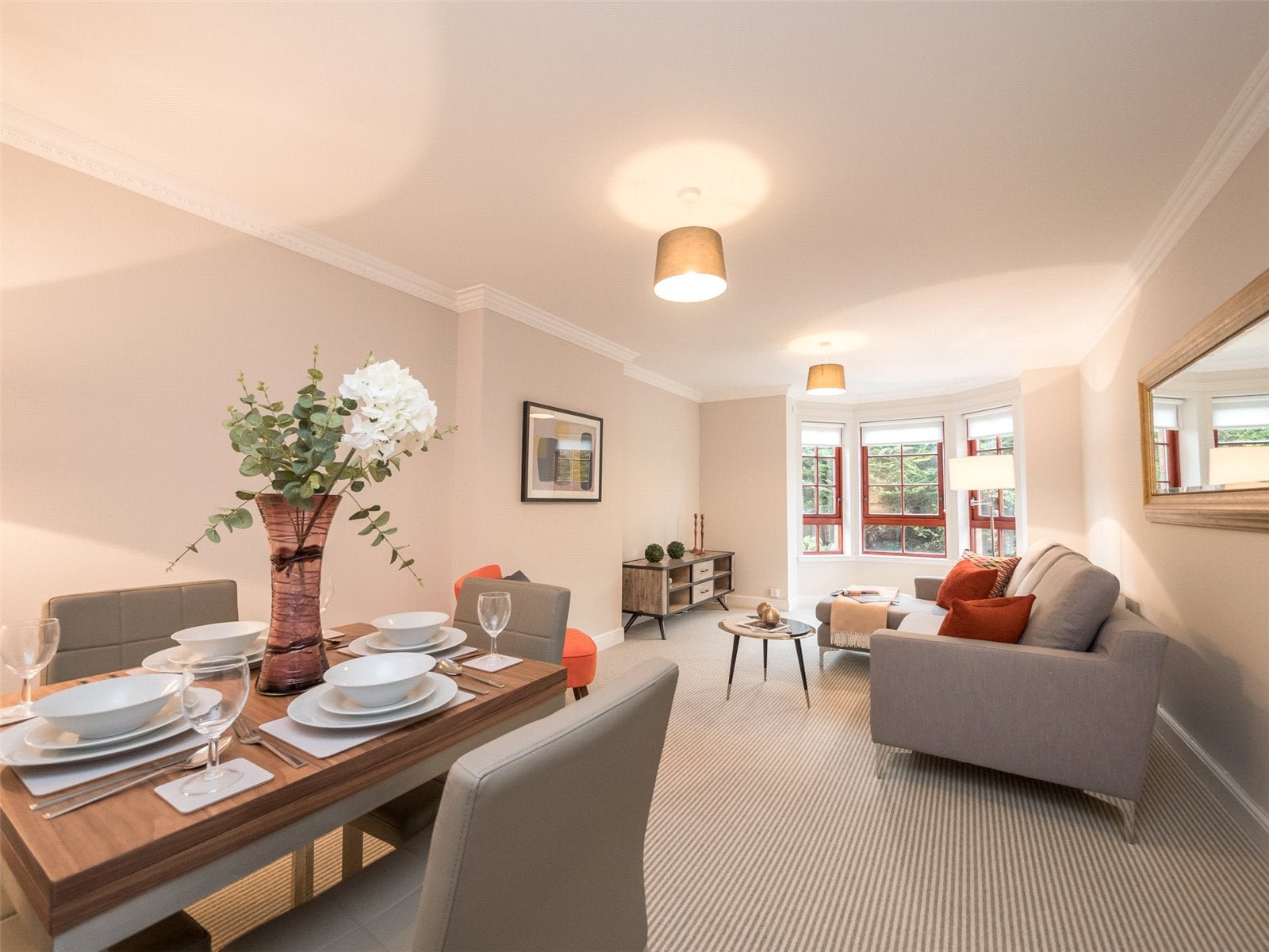 Flat Orchard Brae Avenue in City of Edinburgh