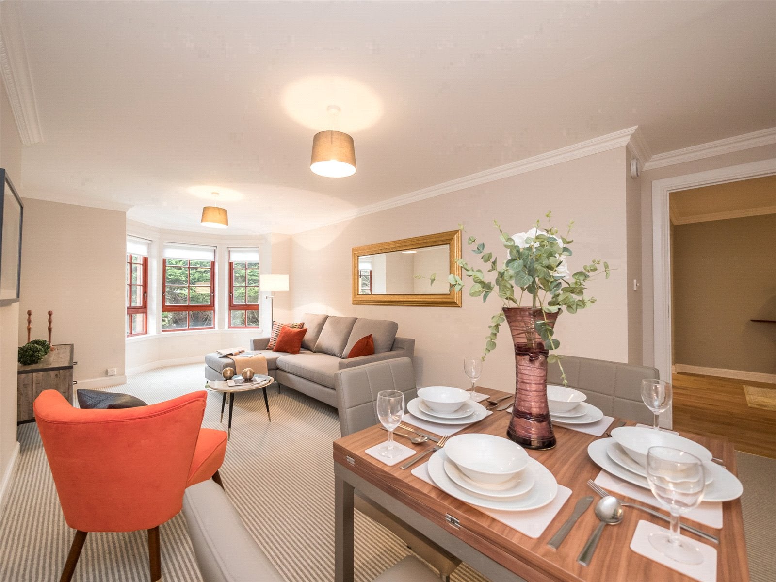 Flat Orchard Brae Avenue in City of Edinburgh