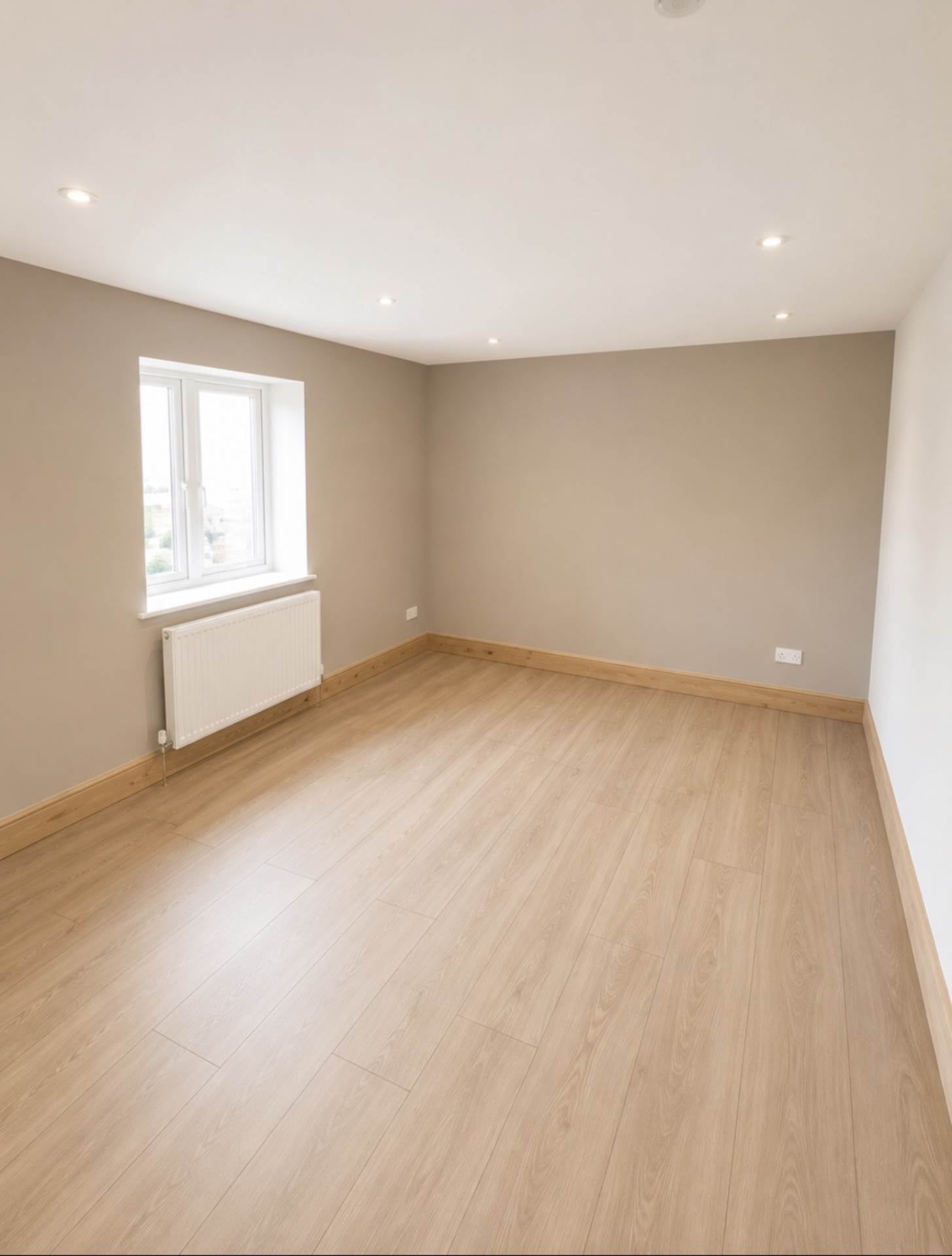 Flat Alfred Road in Oxton Village