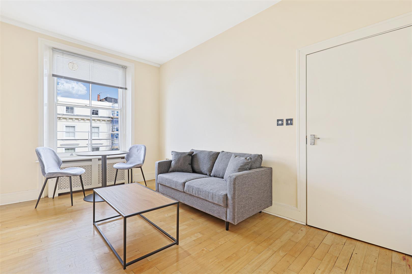 Flat Belgrave Road in City of Westminster