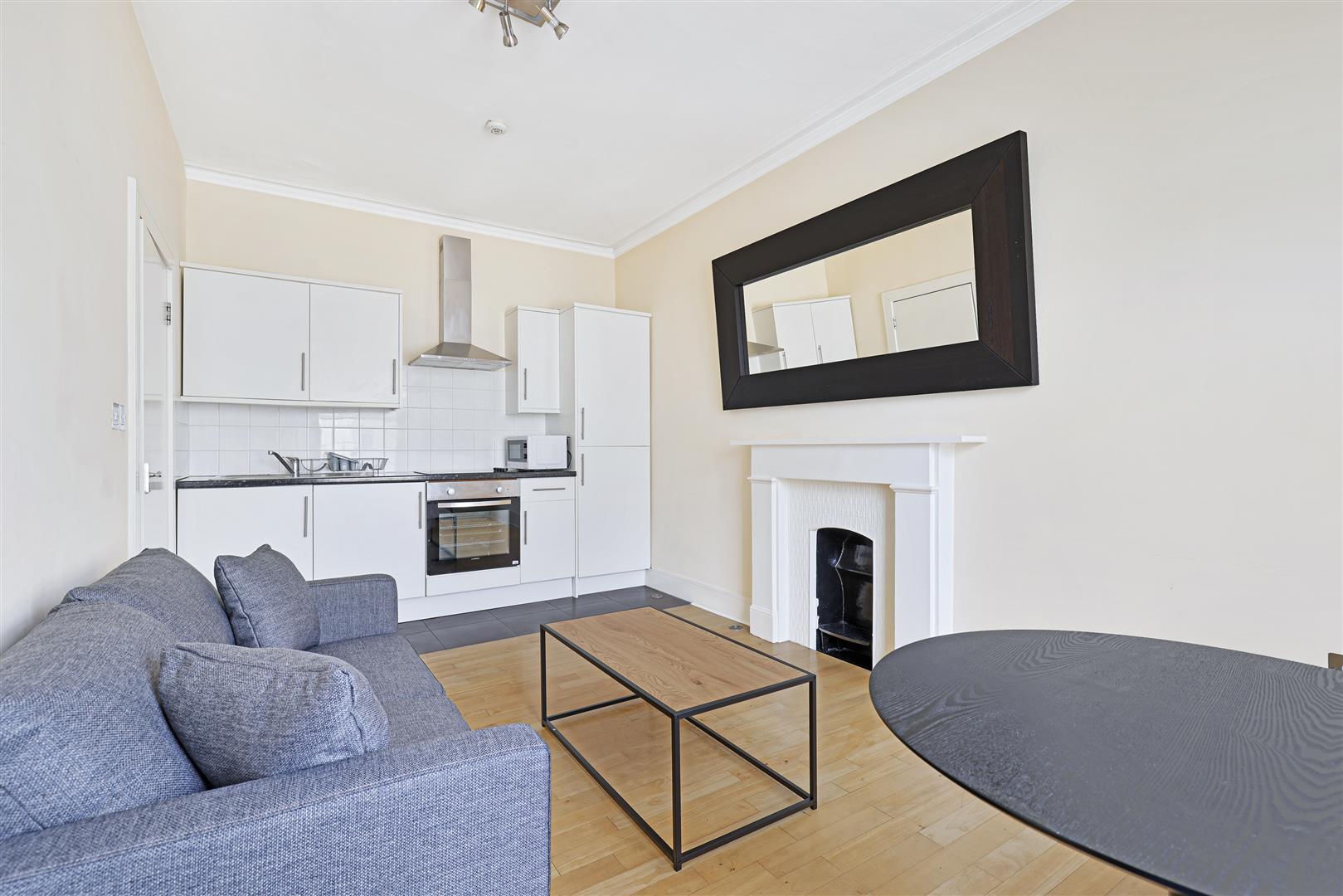Flat Belgrave Road in City of Westminster