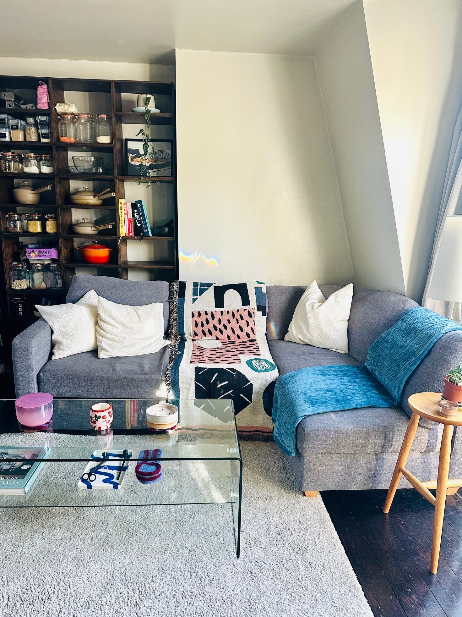 Flat Newington Green Road in Greater London