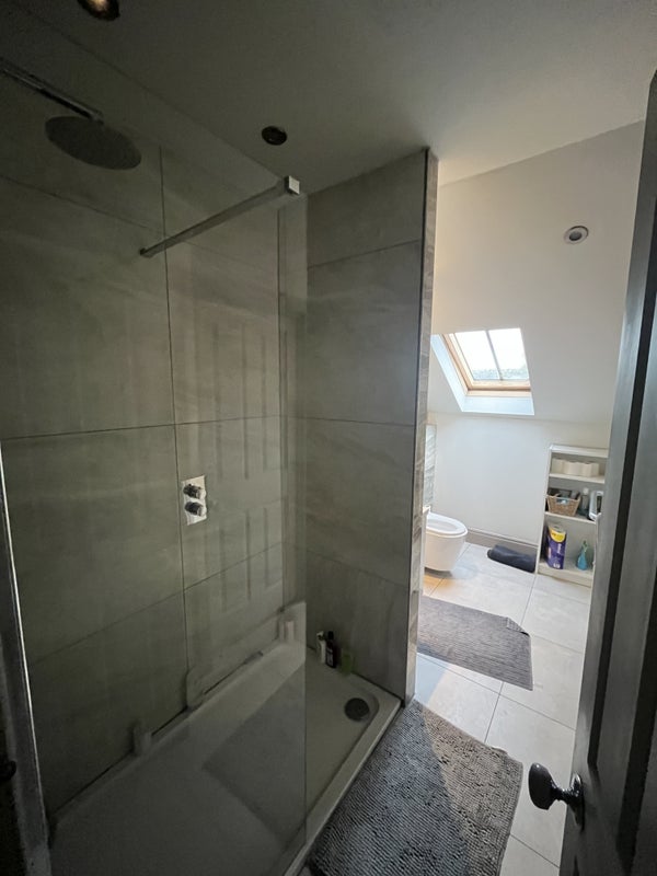 Room Durlston Road in Greater London