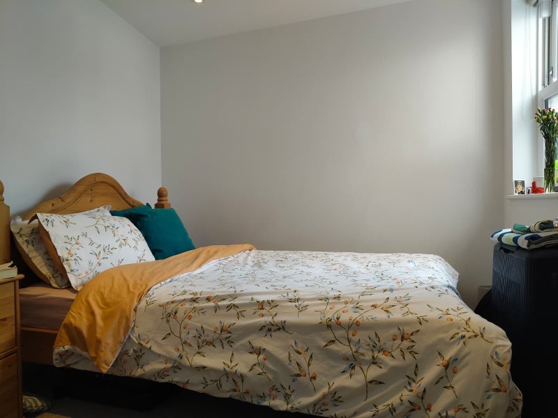 Room Stephendale Road in Greater London