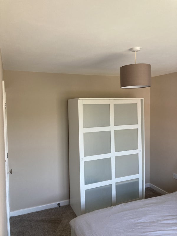 Room Marsworth Close in Manchester
