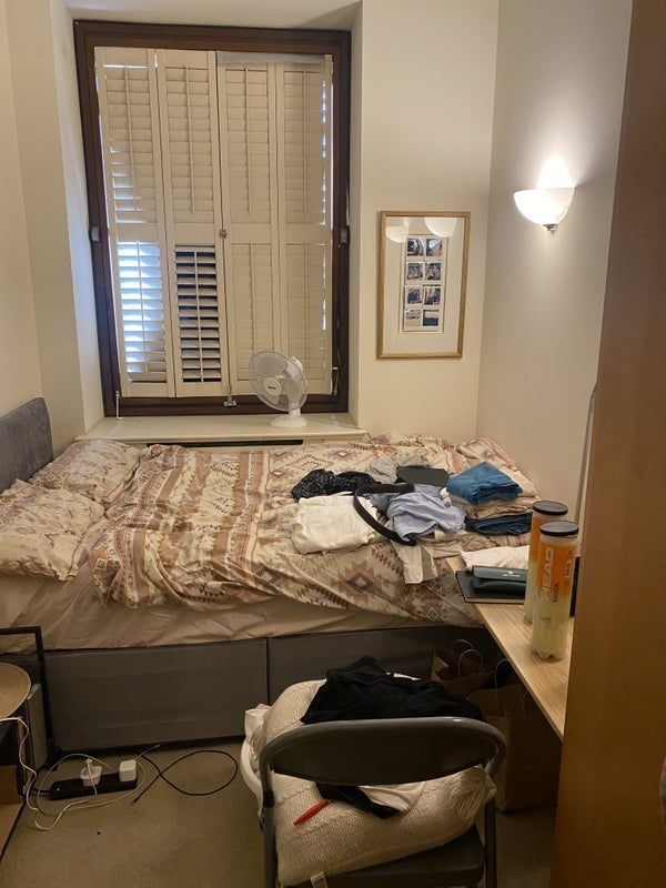 Room Belvedere Road in Greater London