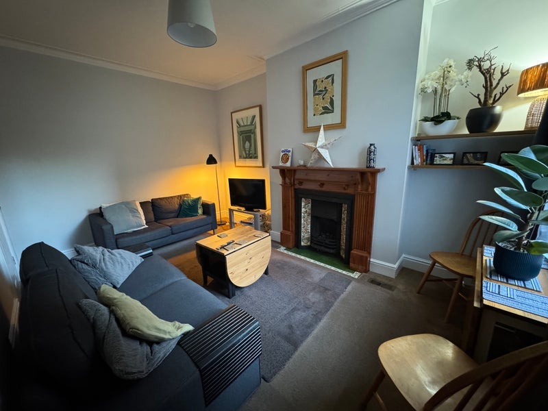 Room Hesketh Avenue in Leeds